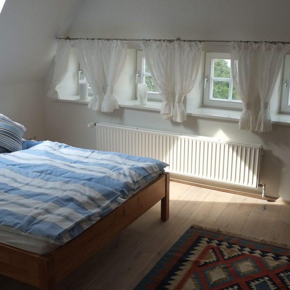 13_Schlafzimmer